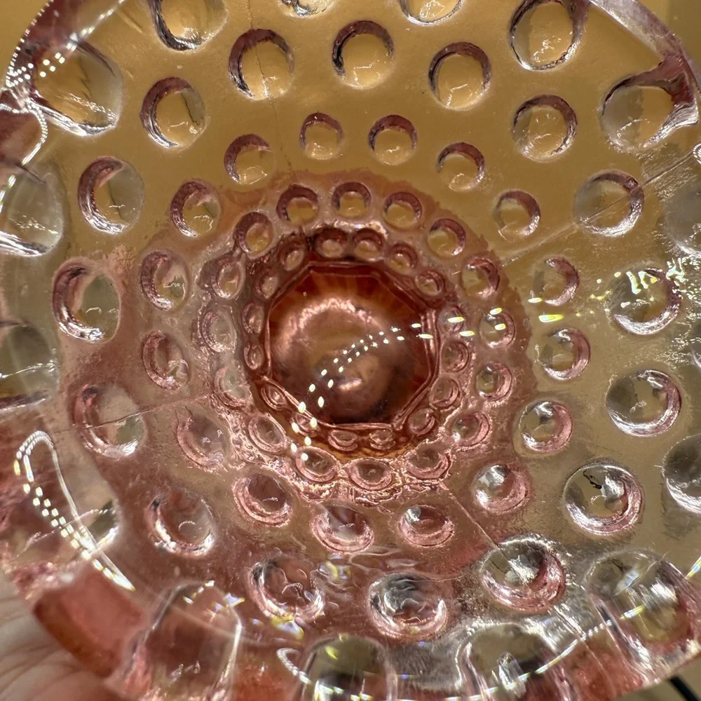 Vintage Pink Glass goblet - Picture 5 of 8